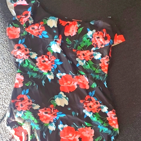 Hilor one piece swimsuit, 16, multicolor floral - Picture 2 of 5